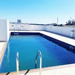 Sea View Floral - Swimming Pool- 2 Bedroom Apartament Larnaca