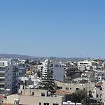 Sea View Floral - Swimming Pool- 2 Bedroom Larnaca