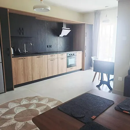 Lägenhet Sea View Floral - Swimming Pool- 2 Bedroom Larnaca