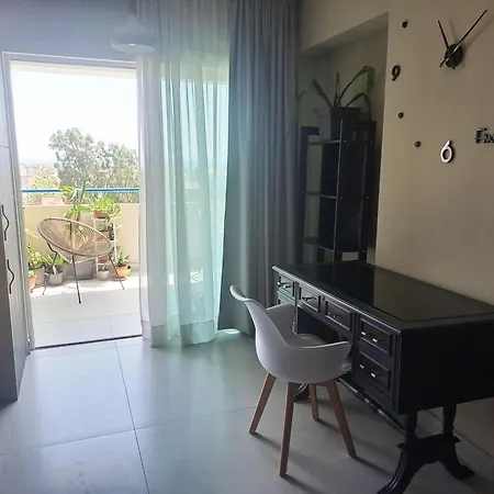 Sea View Floral - 2 Bedroom * Larnaca